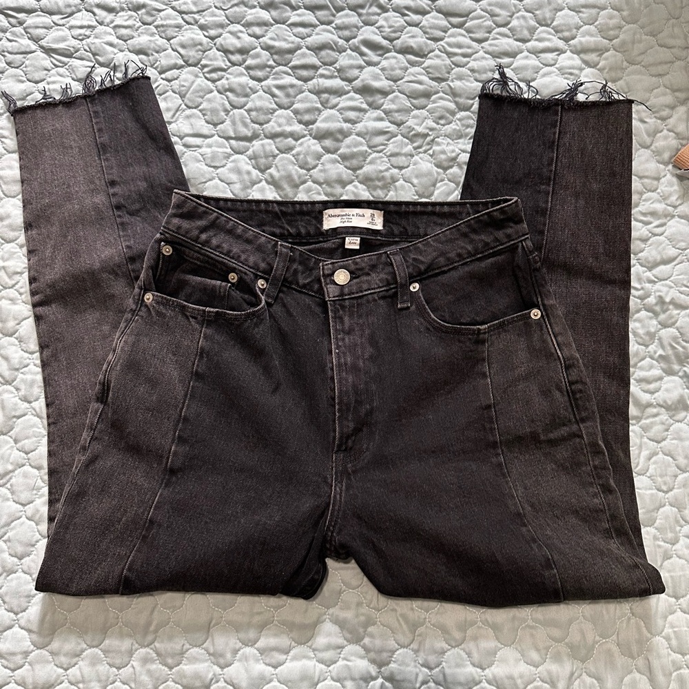 Abercrombie & Fitch Black Cropped Jeans